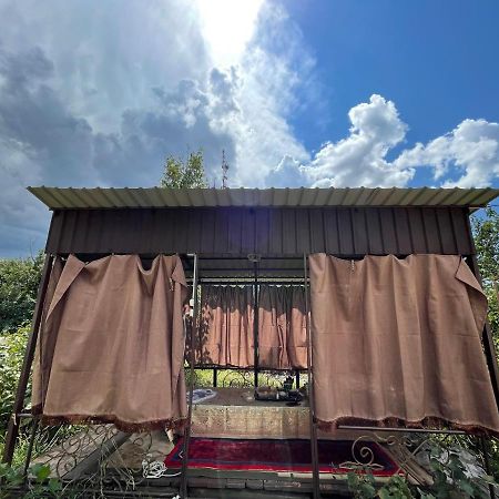 Guest House Eles Каракол Экстерьер фото