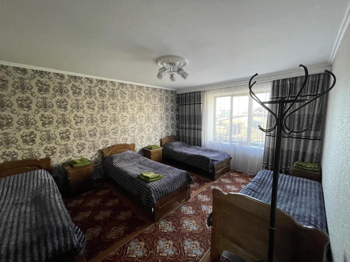 Guest House Eles Каракол Экстерьер фото